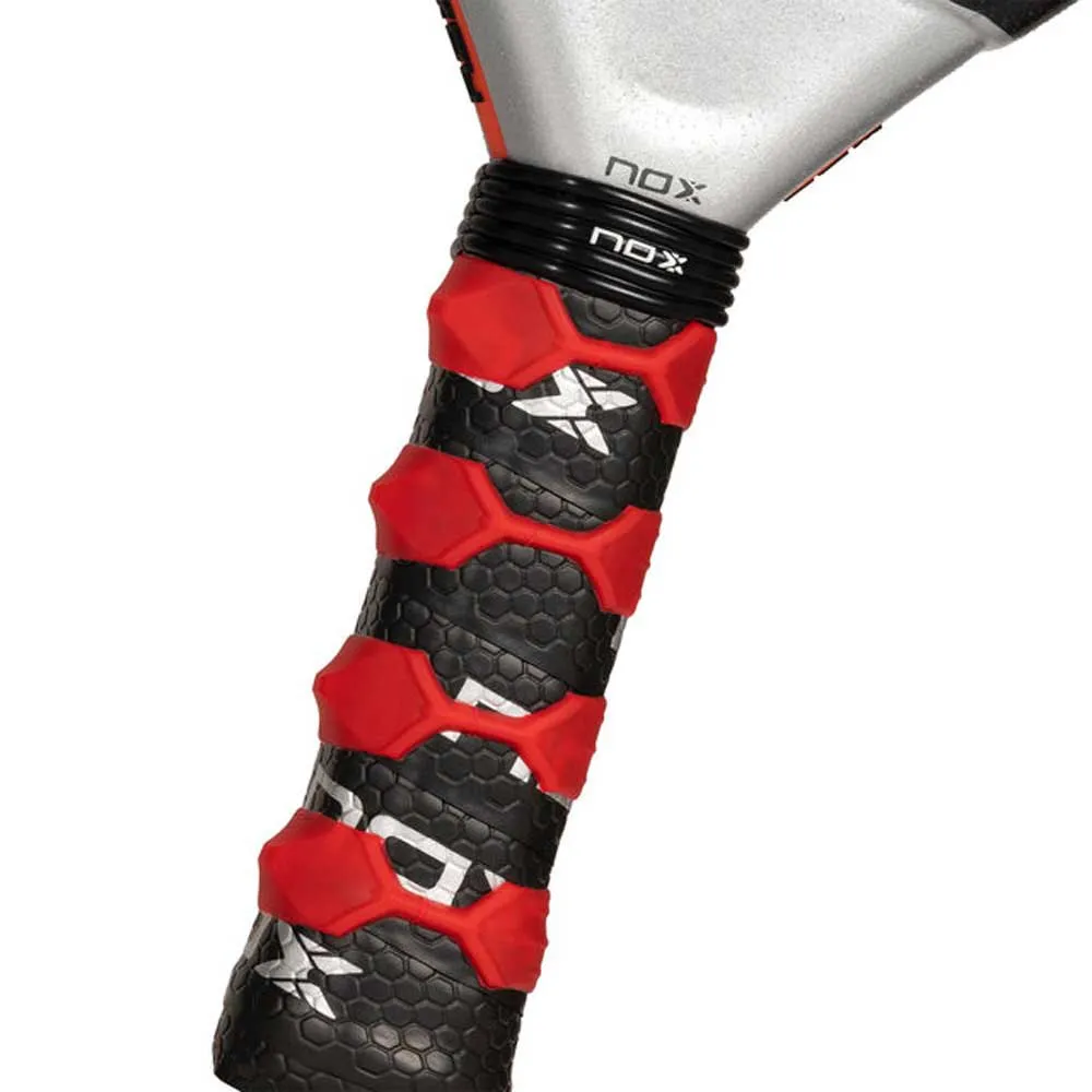 nox-pala-de-padel-at10-genius-18k-by-agustin-tapia-2024 (11)